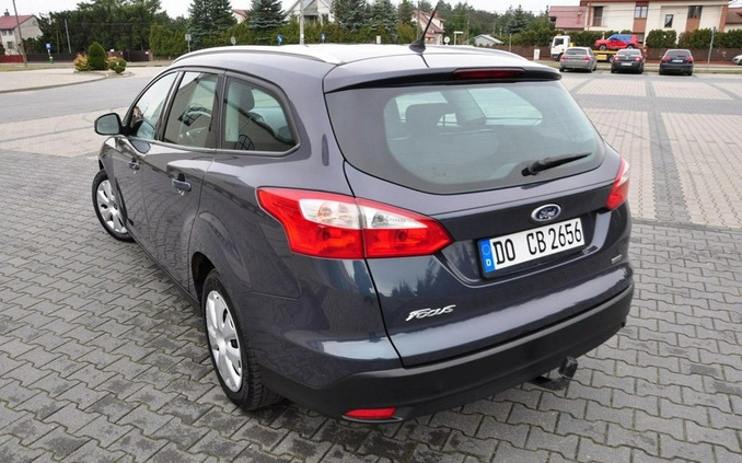 Ford Focus cena 24900 przebieg: 221000, rok produkcji 2013 z Płoty małe 704